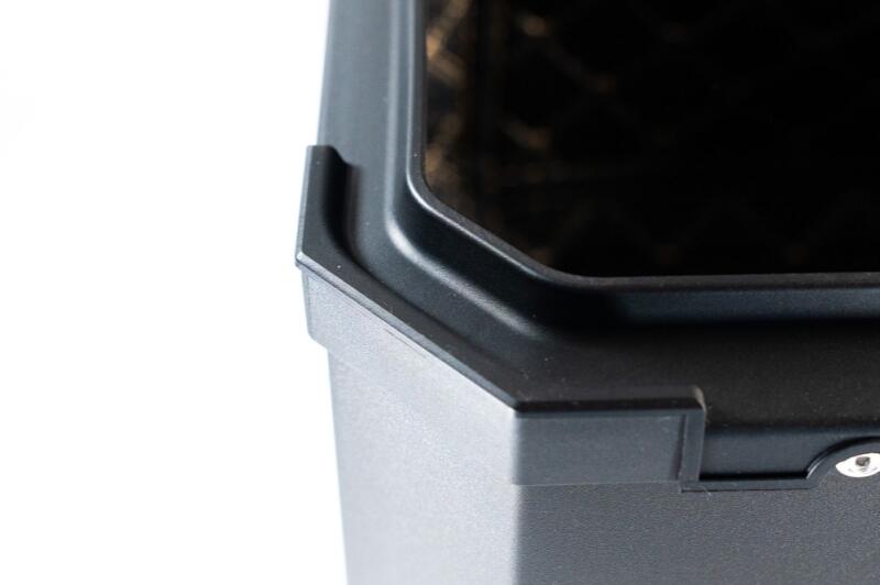 Top Case UNIVERSEL - 45 L - Aluminium Noir avec dosseret